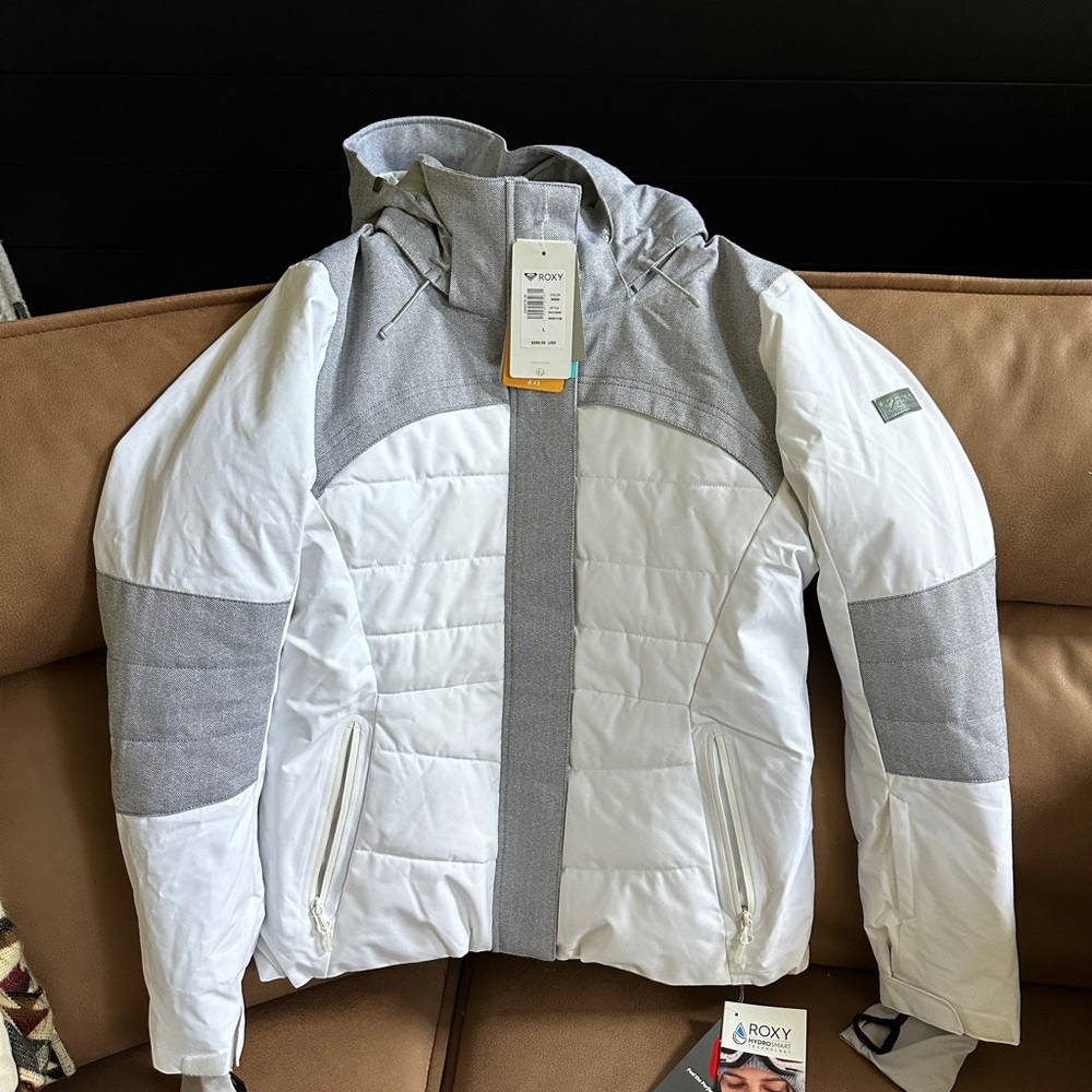 Roxy womens White and Gray snow/ski Jacket